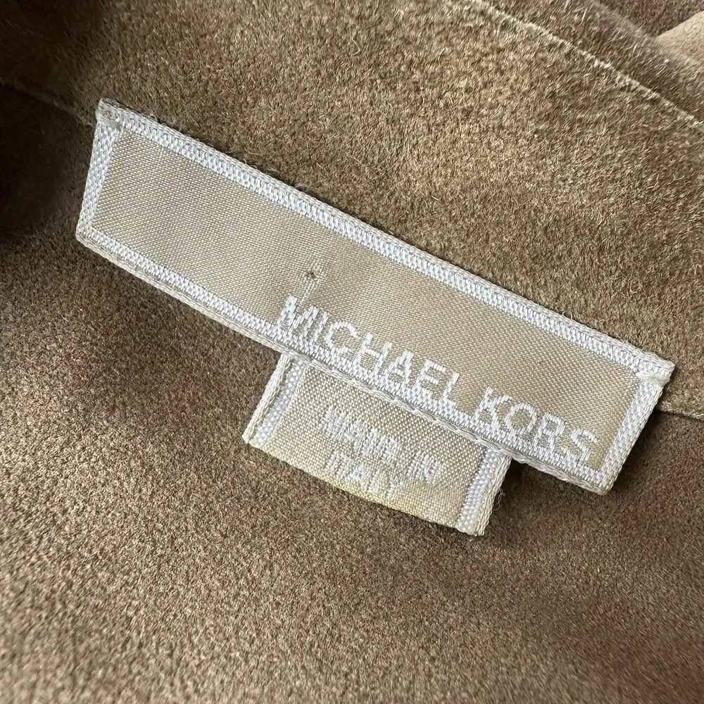 Michael Kors Brown Suede Top Sz S? Pearl‎ Snap Short Sleeve Italy Quiet Luxury